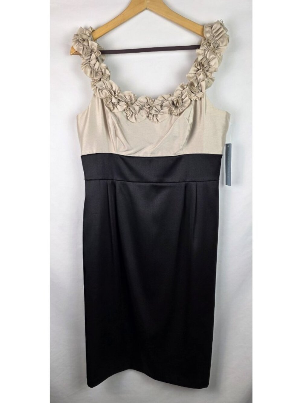 London Times Women's Dress Size 14 Beige & Black Ruffle Sleeveless Pencil Dress